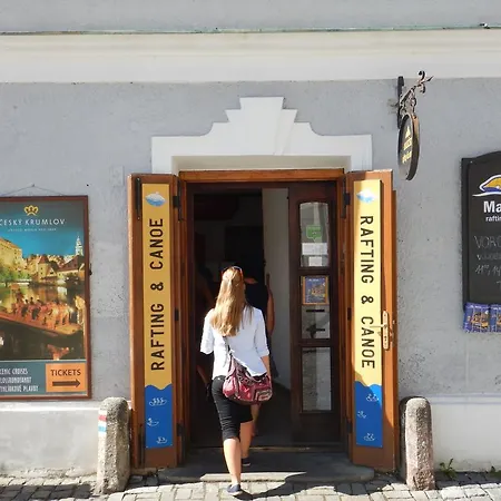 Barbakan ホテル 3*